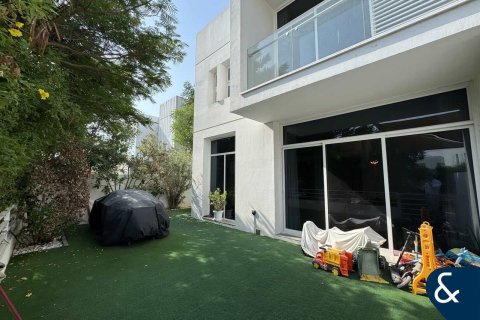 Townhouse di Mudon, Dubai, UEA 3 kamar tidur, 276 m2 nomor 668152 - foto 22