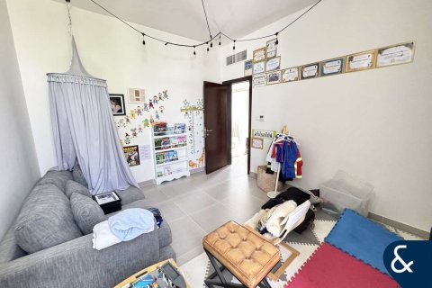 Townhouse di Mudon, Dubai, UEA 3 kamar tidur, 276 m2 nomor 668152 - foto 20