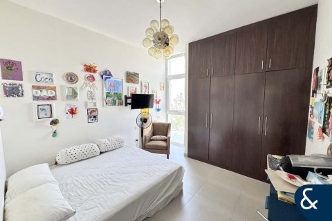Townhouse di Mudon, Dubai, UEA 3 kamar tidur, 276 m2 nomor 668152 - foto 17