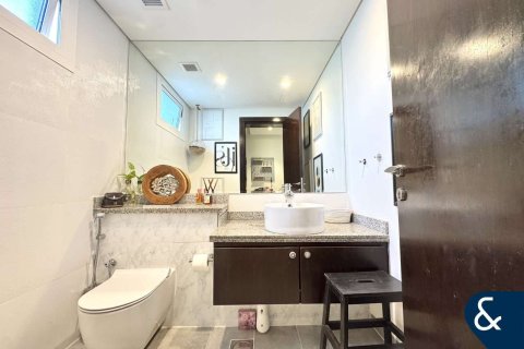 Townhouse di Mudon, Dubai, UEA 3 kamar tidur, 276 m2 nomor 668152 - foto 8