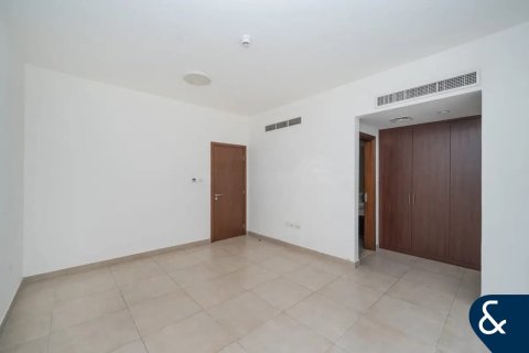 Jumeirah Village Circle, Dubai, UAE의 임대용 빌라 침실 4개, 256제곱미터 번호 668153 - 사진 12