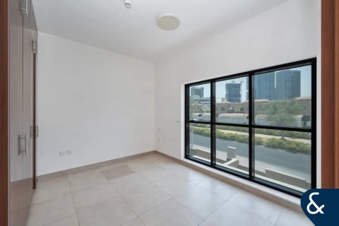 Jumeirah Village Circle, Dubai, UAE의 임대용 빌라 침실 4개, 256제곱미터 번호 668153 - 사진 13