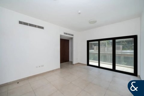 Jumeirah Village Circle, Dubai, UAE의 임대용 빌라 침실 4개, 256제곱미터 번호 668153 - 사진 6