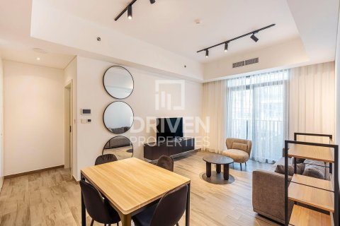 Apartment in Jumeirah Village Circle, Dubai, UAE 2 bedrooms, 102 sq.m. № 683979 - photo 2