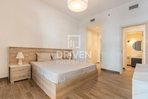 Apartment in Jumeirah Village Circle, Dubai, UAE 2 bedrooms, 102 sq.m. № 683979 - photo 6