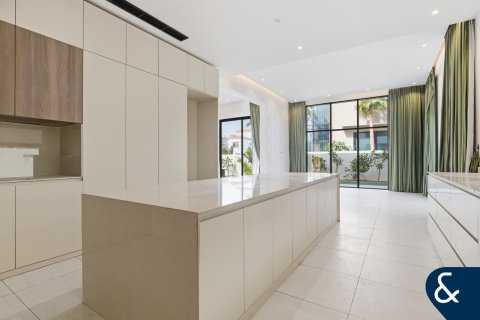Villa à vendre à  Jumeirah Village Triangle, Dubai, EAU 5 chambres, 469 m2 № 688699 - photo 16