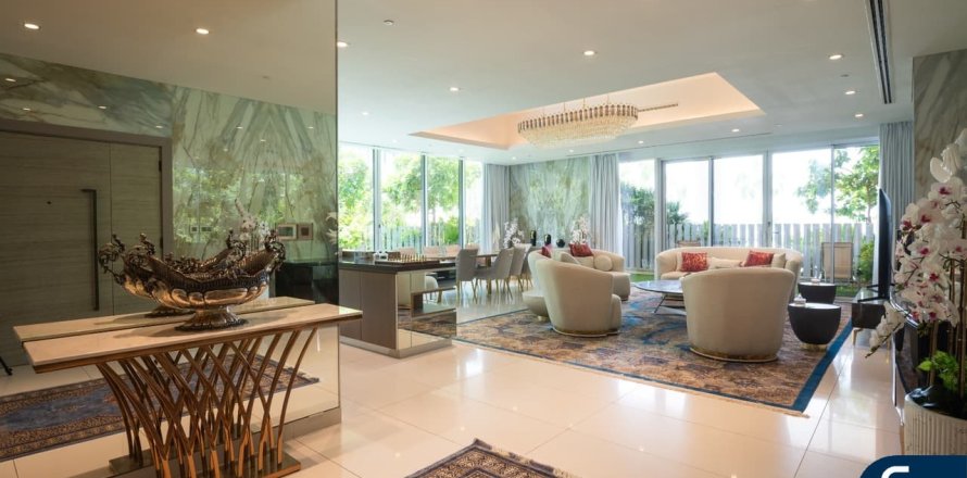 Apartament w Palm Jumeirah, Dubai, ZEA 3 sypialnie, 486 mkw. nr 688698