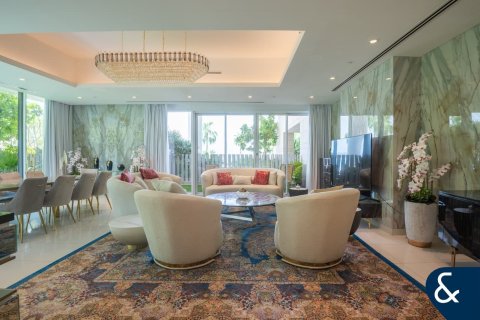 Apartament na sprzedaż w Palm Jumeirah, Dubai, ZEA 3 sypialnie, 486 mkw., nr 688698 - zdjęcie 4