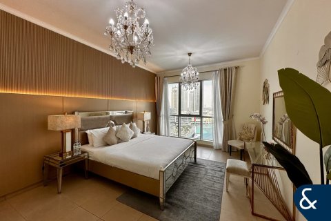 آپارتمان برای فروش در  Downtown Dubai (Downtown Burj Dubai)، Dubai، امارات متحده عربی  2 خوابه ، 151 متر مربع ، شماره 688700 - تصویر 6