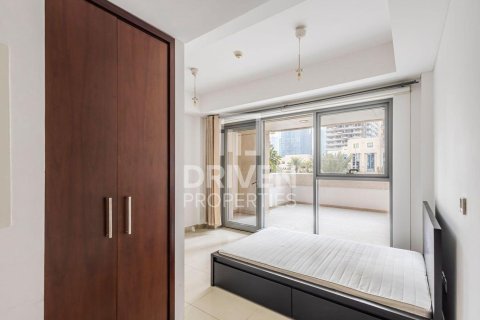 Apartament de vânzare în Downtown Dubai (Downtown Burj Dubai), Dubai, EAU 1 cameră, 56 mp.  №682881 - poză 2