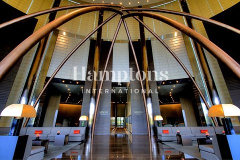 Apartment in Downtown Dubai (Downtown Burj Dubai), UAE 1 bedroom, 109.95999080 sq.m. № 666209 - photo 2