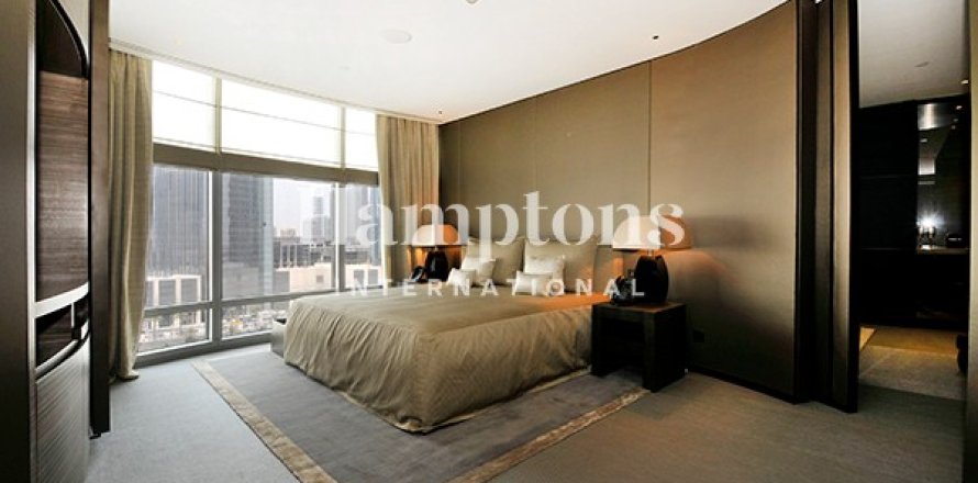 Apartment in Downtown Dubai (Downtown Burj Dubai), UAE 1 bedroom, 109.96 sq.m. № 666209