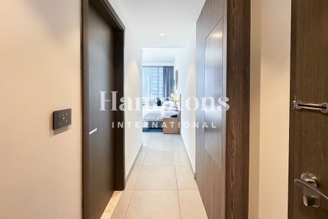 Apartment in Jumeirah Village Circle, Dubai, UAE 1 room, 35.72027447 sq.m. № 666211 - photo 5