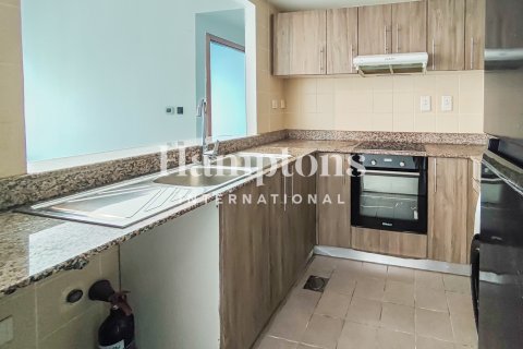 Apartment in Dubai Marina, Dubai, UAE 1 bedroom, 70.42976430 sq.m. № 666207 - photo 11