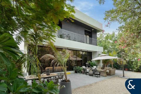 Huvila DAMAC Hills (Akoya by DAMAC), Dubai, Arabiemiraatit 5 makuuhuonetta, 323 m2 № 667799 - kuva 1