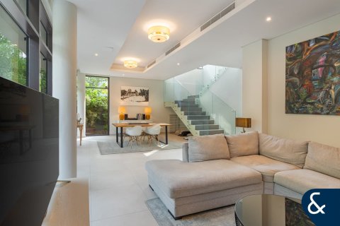 Huvila DAMAC Hills (Akoya by DAMAC), Dubai, Arabiemiraatit 5 makuuhuonetta, 323 m2 № 667799 - kuva 6