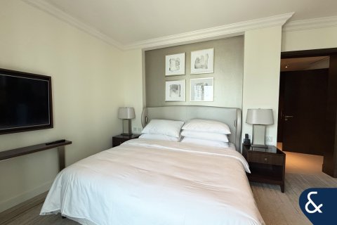 Apartament në Downtown Dubai (Downtown Burj Dubai), Emiratet e Bashkuara Arabe 2 dhoma gjumi, 135 m2. № 667789 - Foto 5