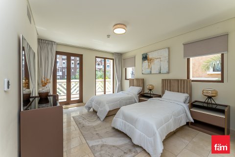 Vila v Palm Jumeirah, Dubai, SAE 4 ložnice, 912.1 m² Č.: 630324 - fotografie 16