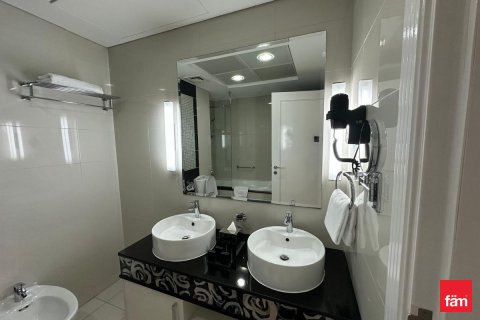 Apartment in Downtown Dubai (Downtown Burj Dubai), UAE 1 bedroom, 81.4 sq.m. № 630326 - photo 13