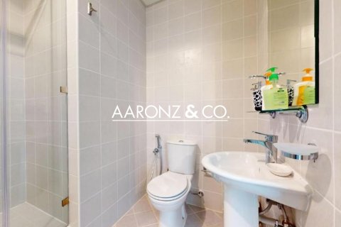 Dubai Marina, Dubai, संयुक्त अरब अमीरात में अपार्टमेंट, 2 बेडरूम, 138.5 वर्ग मीटर, संख्या 670471 - फ़ोटो 9