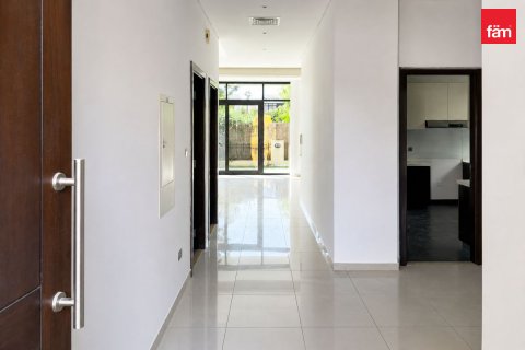 Villa en venta en Dubai, EAU 5 dormitorios, 421.6 m2 № 713540 - foto 16