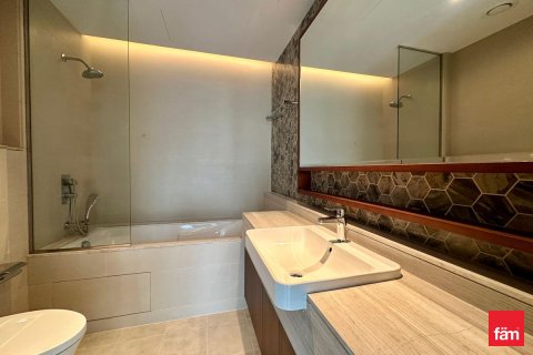 Appartement te koop in Downtown Dubai (Downtown Burj Dubai), Dubai, VAE 2 slaapkamers, 118.6 vr.m., nr 669927 - foto 11