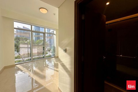 Leilighet til salgs i Downtown Dubai (Downtown Burj Dubai), Dubai, Emiratene 2 soverom, 118.6 kvm Nr. 669927 - Foto 18