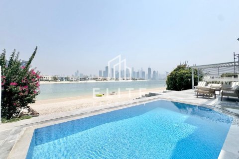 Palm Jumeirah, Dubai, संयुक्त अरब अमीरात में विला, 5 बेडरूम, 679 वर्ग मीटर, संख्या 741301