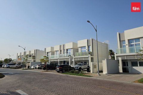 Apartment til salg i Dubai, UAE 1 soveværelse, 115 kvm № 739818 - foto 10