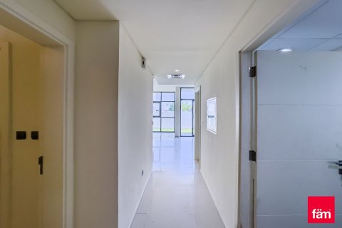Kaupunkipientalo Dubai, Arabiemiraatit 3 makuuhuonetta, 151.8 m2 № 708017 - kuva 5