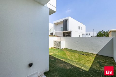 Kaupunkipientalo Dubai, Arabiemiraatit 3 makuuhuonetta, 151.8 m2 № 708017 - kuva 23