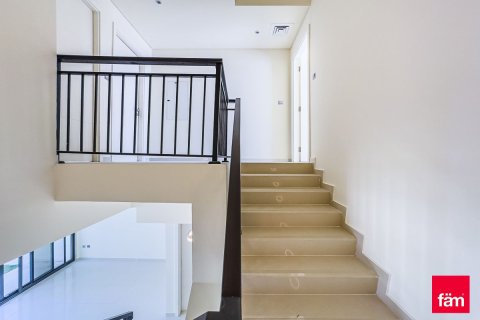 Kaupunkipientalo Dubai, Arabiemiraatit 3 makuuhuonetta, 151.8 m2 № 708017 - kuva 19