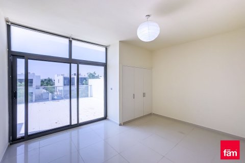 Kaupunkipientalo Dubai, Arabiemiraatit 3 makuuhuonetta, 151.8 m2 № 708017 - kuva 12