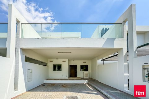 Kaupunkipientalo Dubai, Arabiemiraatit 3 makuuhuonetta, 151.8 m2 № 708017 - kuva 10