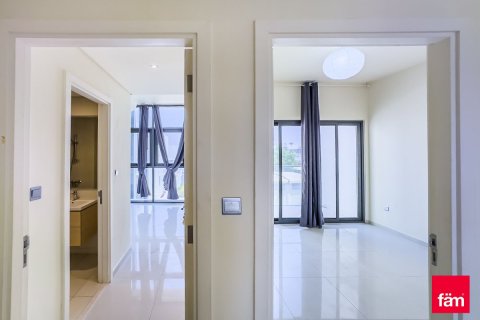 Kaupunkipientalo Dubai, Arabiemiraatit 3 makuuhuonetta, 151.8 m2 № 708017 - kuva 8