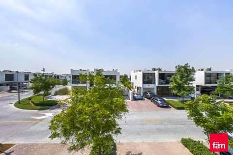 Kaupunkipientalo Dubai, Arabiemiraatit 3 makuuhuonetta, 151.8 m2 № 708017 - kuva 15