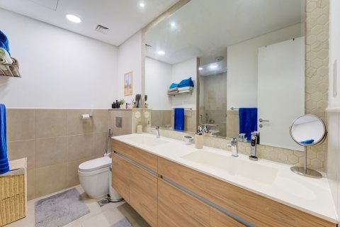Apartmen di Dubai, UAE 2 bilik tidur, 127 meter persegi № 705408 - foto 14