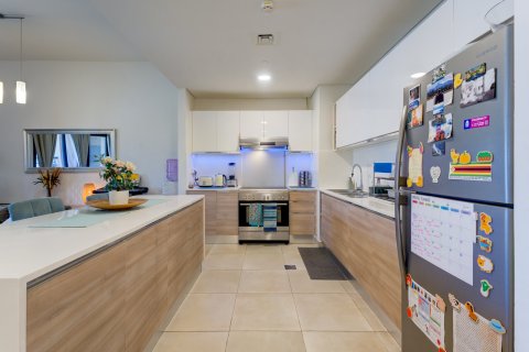 Apartmen di Dubai, UAE 2 bilik tidur, 127 meter persegi № 705408 - foto 4