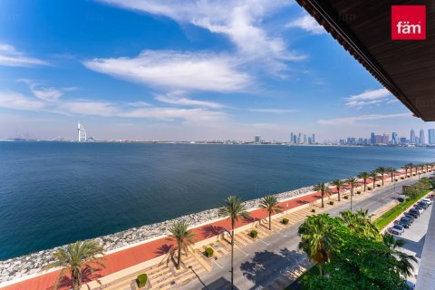 Palm Jumeirah, Dubai, संयुक्त अरब अमीरात में अपार्टमेंट, 3 बेडरूम, 266.9 वर्ग मीटर, संख्या 702326 - फ़ोटो 24