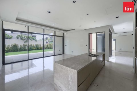 Villa en venta en Dubai Hills Estate, Dubai, EAU 4 dormitorios, 694 m2 № 702327 - foto 10