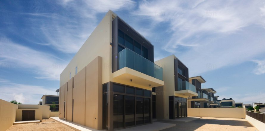 וילה ב Dubai Hills Estate, Dubai, איחוד האמירויות 4 חדרי שינה, 694 מ"ר מספר 702327