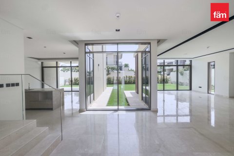 Villa en venta en Dubai Hills Estate, Dubai, EAU 4 dormitorios, 694 m2 № 702327 - foto 4