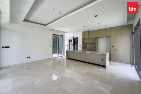 Villa en venta en Dubai Hills Estate, Dubai, EAU 4 dormitorios, 694 m2 № 702327 - foto 9
