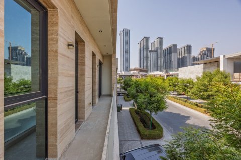 Villa till försäljning i Dubai, UAE 4 sovrum, 559 kvm Nr. 723319 - fotografi 23