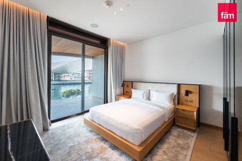 Apartment til leje i Dubai, UAE 3 soveværelser, 460 kvm № 640593 - foto 16