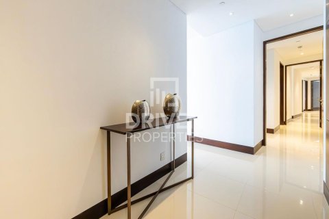 Apartemen di Downtown Dubai (Downtown Burj Dubai), Dubai, UEA 5 kamar tidur, 290.69 m2 nomor 743691 - foto 26
