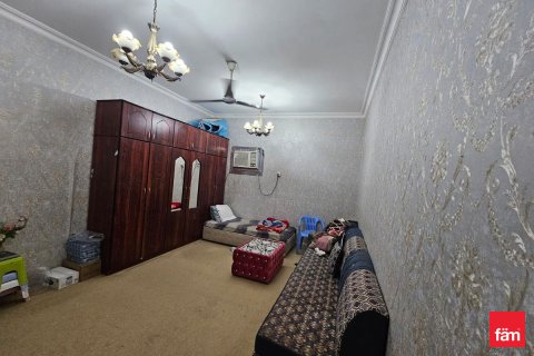 Купить виллу в Аль-Васл, Дубай, ОАЭ 8 спален, 1189.1м2, № 662310 - фото 4