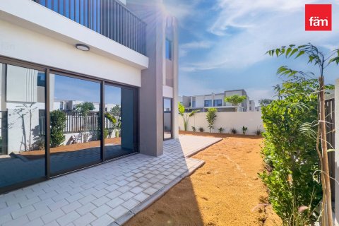 Villa itt: Dubai, EAE, 4 hálószoba, 242.8 m², azonosító: 662312 - fénykép 23