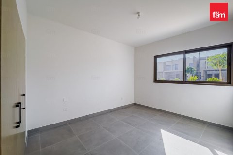 Villa itt: Dubai, EAE, 4 hálószoba, 242.8 m², azonosító: 662312 - fénykép 6