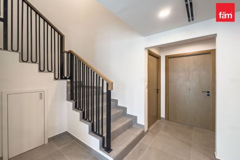 Villa itt: Dubai, EAE, 4 hálószoba, 242.8 m², azonosító: 662312 - fénykép 7